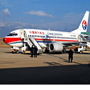 江北航空货运航空快运业稳步发展的原因是什么？